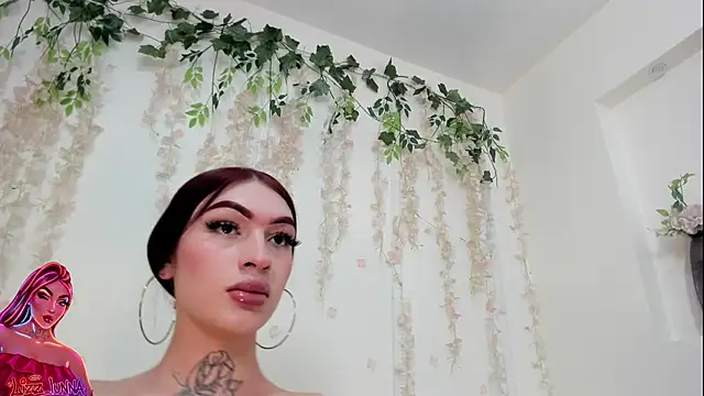 Snapshot of lizz_lunna chatting on 07/17/26, 07:08 lizz lunna online show from 07/17/26, 07:08