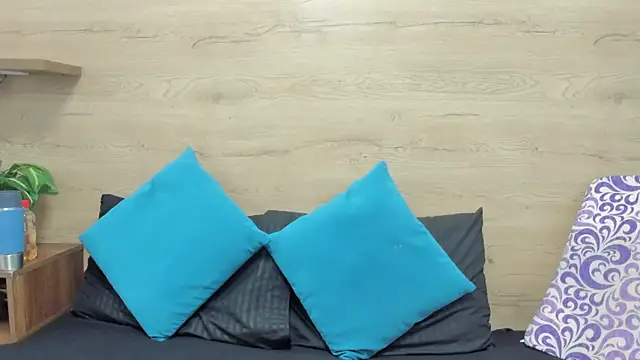 rousemonroe online show from 04/16/26, 07:03