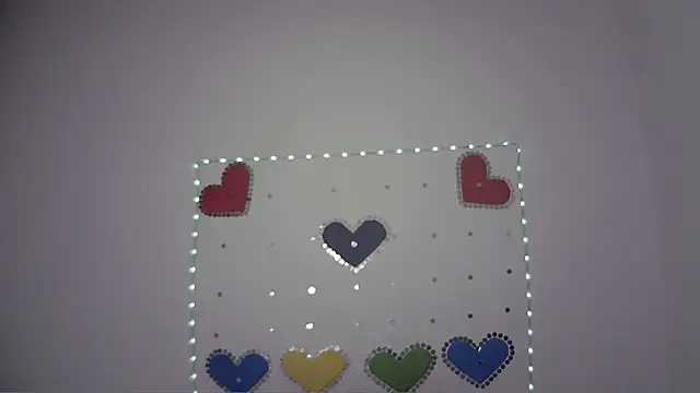 Mia Suarez7 online show from 04/05/26, 03:09