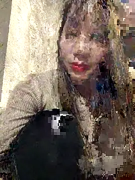 Snapshot of apple0011 chatting on 02/14/26, 08:44 apple0011 online show from 02/14/26, 08:44