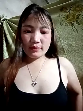 Snapshot of Nunaa2x chatting on 07/23/26, 10:35 Nunaa2x online show from 07/23/26, 10:35