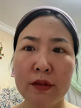 xiaorou88 online show from 05/13/26, 01:58