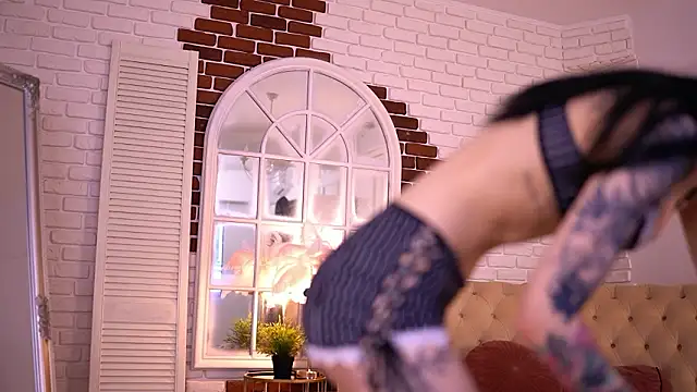 NyssaSky online show from 03/04/26, 06:14