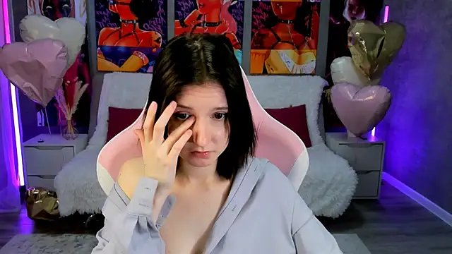 KikaOsterman online show from 02/27/26, 11:54