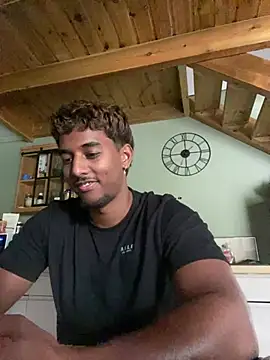 Axel black10 online show from 04/13/26, 10:43