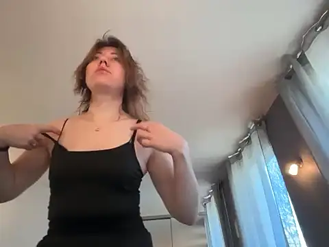 Luxerin online show from 03/02/26, 10:22