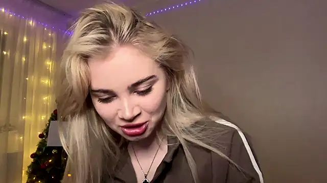 KariJarecke online show from 01/13/26, 01:05