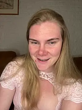 SexyBlondJoanna online show from 03/04/26, 06:58