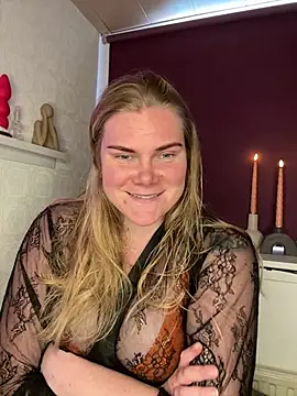 SexyBlondJoanna online show from 03/07/26, 01:08