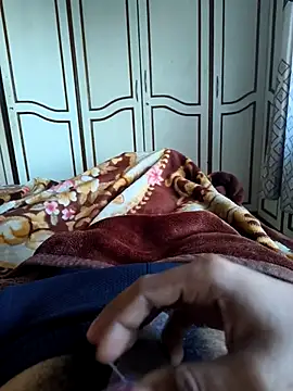 Snapshot of dildarlund chatting on 01/10/26, 02:57 dildarlund online show from 01/10/26, 02:57