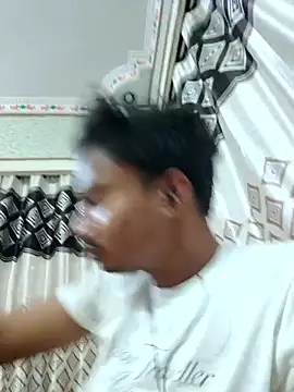 Snapshot of dildarlund chatting on 01/11/26, 08:25 dildarlund online show from 01/11/26, 08:25