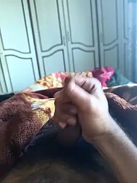 Snapshot of dildarlund chatting on 01/13/26, 04:18 dildarlund online show from 01/13/26, 04:18