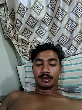 Snapshot of dildarlund chatting on 01/18/26, 08:01 dildarlund online show from 01/18/26, 08:01