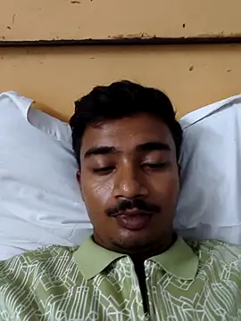 Snapshot of dildarlund chatting on 02/02/26, 08:29 dildarlund online show from 02/02/26, 08:29