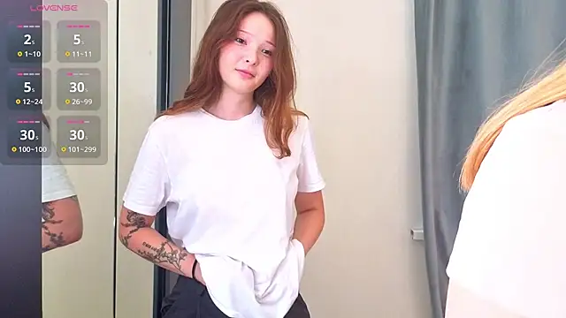 TessieNoffsinger online show from 07/23/26, 03:04