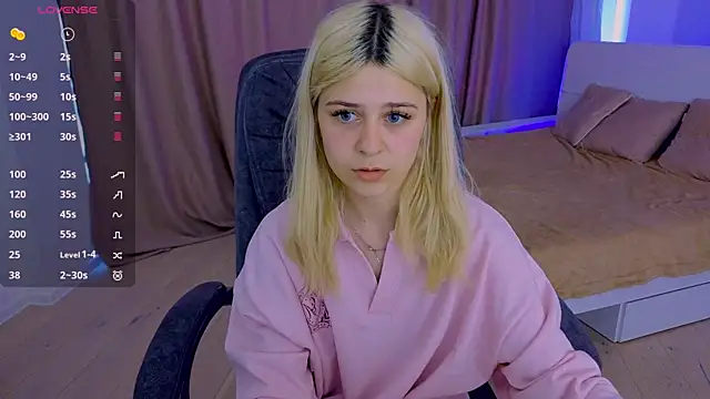 ApheliaStar online show from 04/21/26, 03:28