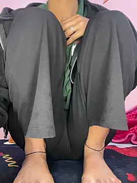 paribaby09 online show from 02/21/26, 10:11