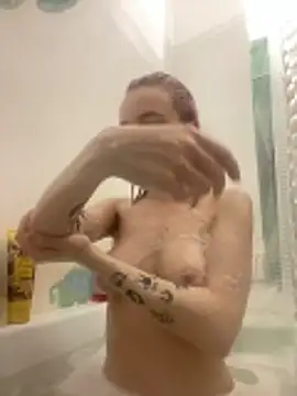 aka Blonde online show from 03/18/26, 11:35