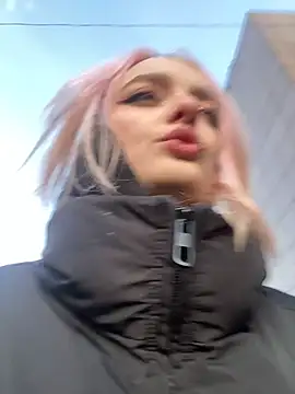 aka Blonde online show from 03/19/26, 11:25