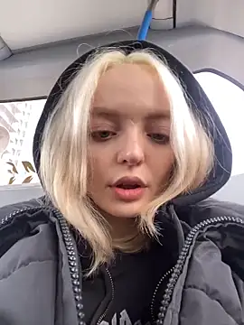 aka Blonde online show from 04/16/26, 06:47