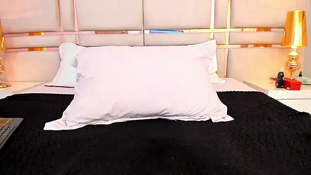 SalomeSaez online show from 03/02/26, 07:15