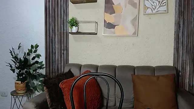 sluttyysucker online show from 03/04/26, 12:00