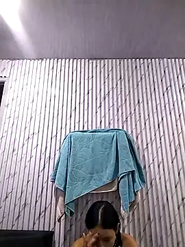 l0lita emi online show from 04/14/26, 11:16