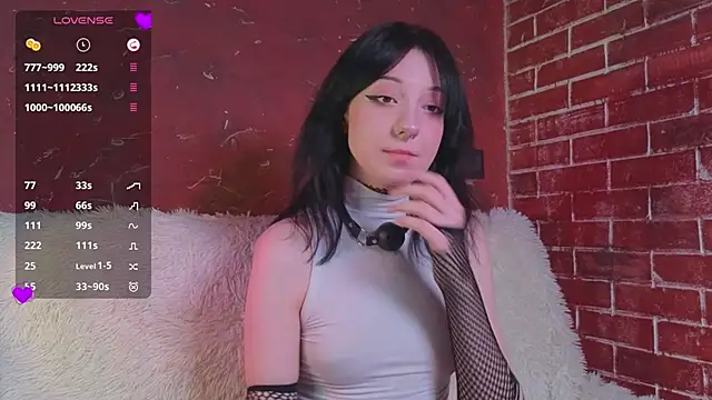 LisaBunnyy online show from 05/02/26, 10:37