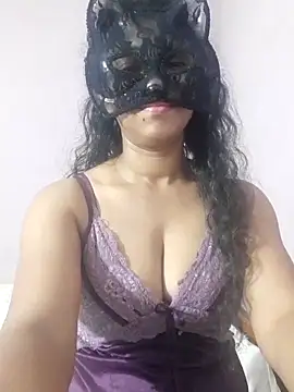 cutehotwife online show from 03/24/26, 04:45
