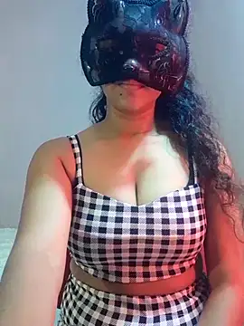 cutehotwife online show from 04/19/26, 06:21