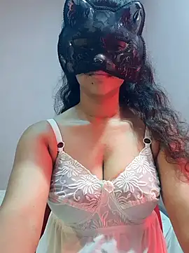 cutehotwife online show from 04/24/26, 10:50