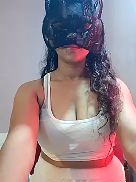 cutehotwife online show from 06/17/26, 08:43