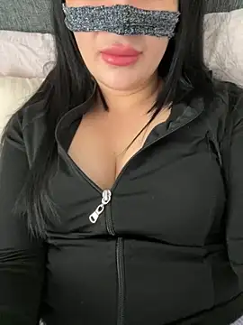 Snapshot of melissiaayzem chatting on 05/01/26, 09:36 melissiaayzem online show from 05/01/26, 09:36
