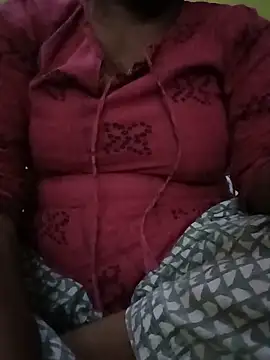 Snapshot of mohini_bhabhi chatting on 05/18/26, 01:17 mohini bhabhi online show from 05/18/26, 01:17