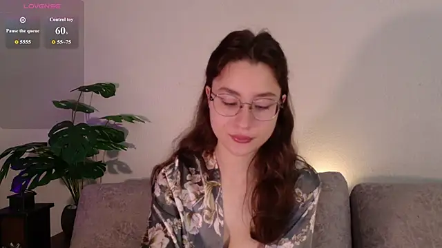 classy     online show from 06/21/26, 05:04