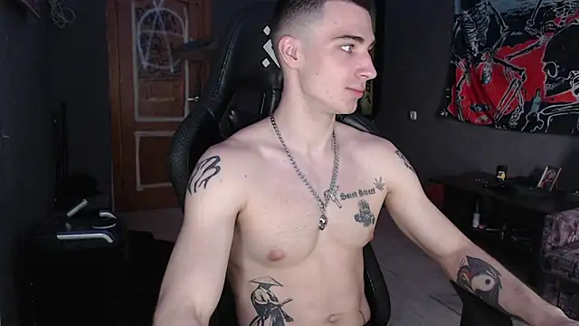 Snapshot of Jack_loveeee chatting on 06/08/26, 09:09 Jack loveeee online show from 06/08/26, 09:09