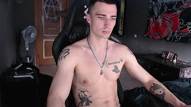 Snapshot of Jack_loveeee chatting on 07/25/26, 11:19 Jack loveeee online show from 07/25/26, 11:19