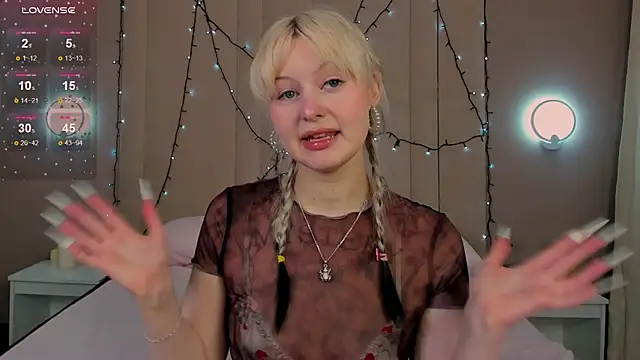 AdeleSilvy online show from 01/16/26, 02:15