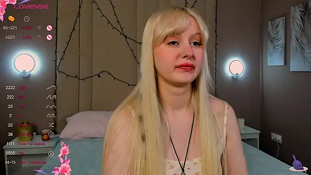 AdeleSilvy online show from 03/31/26, 01:51