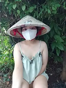 EnzxMoon02 online show from 05/13/26, 10:01