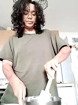 therealsun8 online show from 02/21/26, 07:42