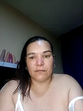 Snapshot of lee_hot chatting on 01/19/26, 11:14 lee hot online show from 01/19/26, 11:14