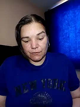 Snapshot of lee_hot chatting on 02/05/26, 09:08 lee hot online show from 02/05/26, 09:08