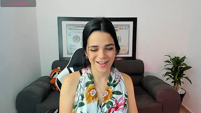 LucianaMoreau online show from 01/18/26, 09:29