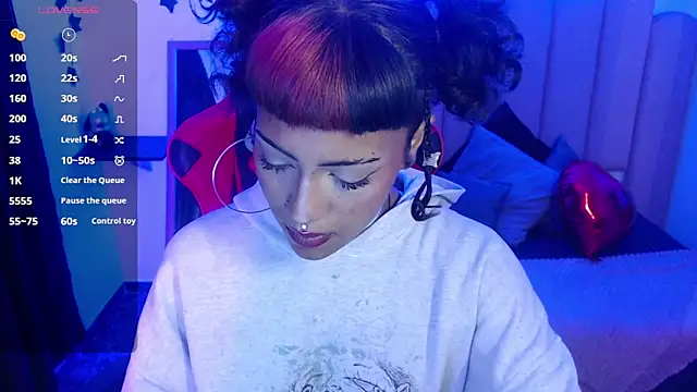 jia1111  online show from 02/17/26, 02:13