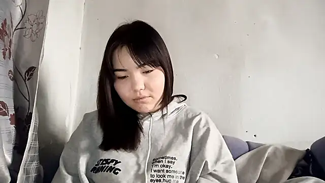 MollyAsian online show from 02/07/26, 04:16