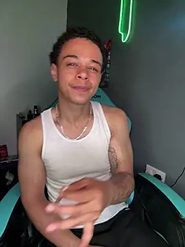 l-laross online show from 06/17/26, 11:38