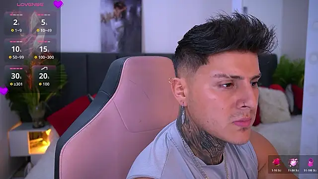 Snapshot of goldenatlasX chatting on 03/14/26, 07:30 goldenatlasX online show from 03/14/26, 07:30