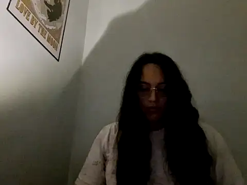 Snapshot of Dvz888 chatting on 06/08/26, 03:18 Dvz888 online show from 06/08/26, 03:18