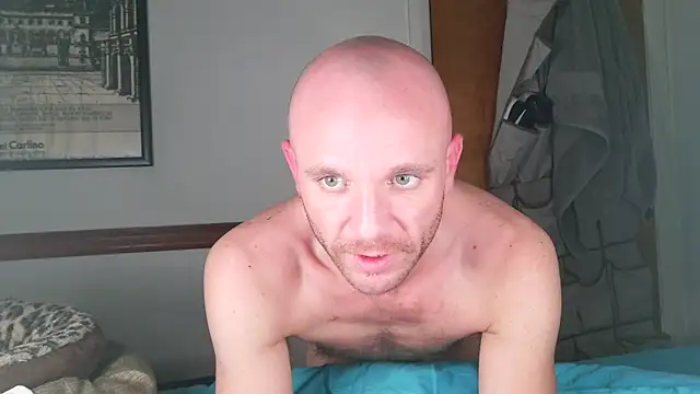 FrankieFuckMe online show from 04/21/26, 03:13